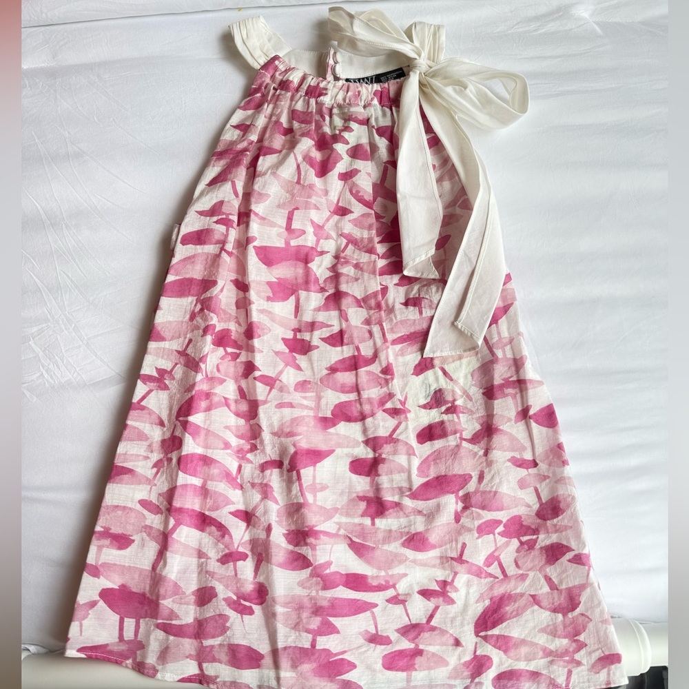 BRAND NEW WORTH PINK AND WHITE BOW TOP